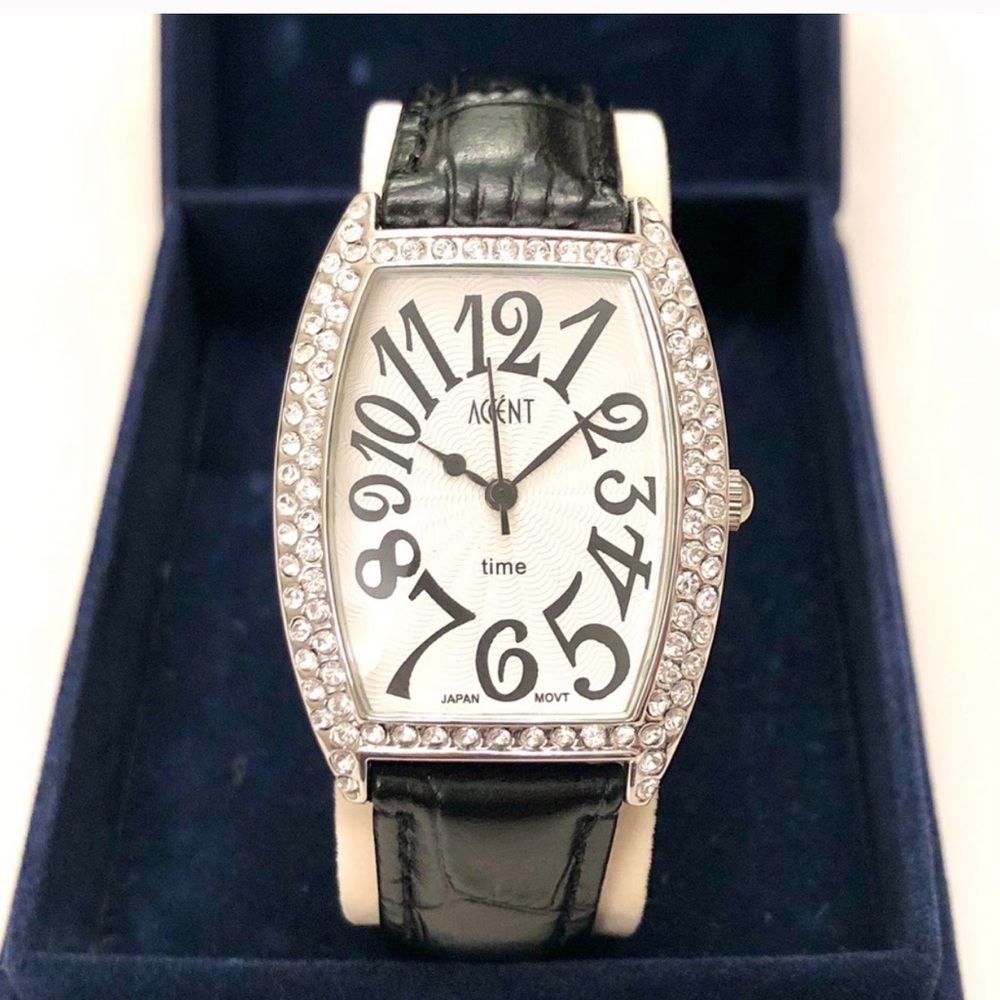 Accent Watch